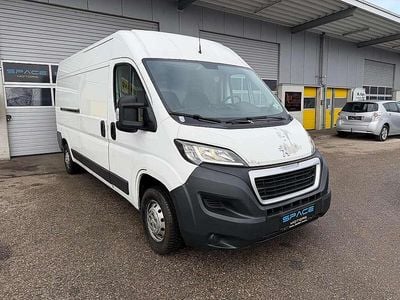 Gebraucht Peugeot Boxer 131 PS (96 kW) 2015 Weiß Van
