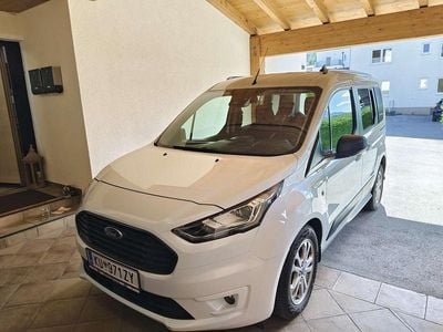 Ford Tourneo