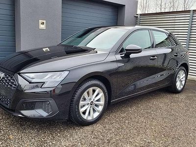 Gebraucht Audi A3 Design 116 PS (85 kW) 2022 Schwarz Kombi