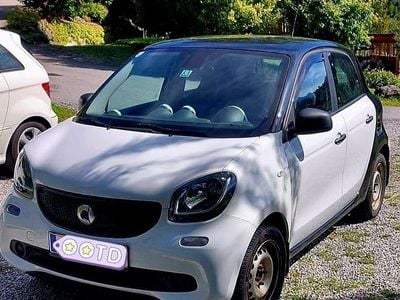 Gebraucht Smart ForFour 61 PS (44 kW) 2016 Weiß Kleinwagen