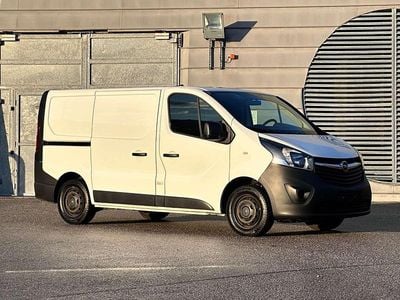 Gebraucht Opel Vivaro Edition 121 PS (88 kW) 2018 Weiß Van / Kleinbus