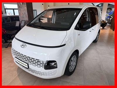 Weiß Gebraucht 2024 Hyundai Staria Van / Kleinbus | € 29.990