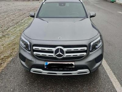 Grau Gebraucht 2022 Mercedes GLB200 SUV | € 35.000 (Superpreis)