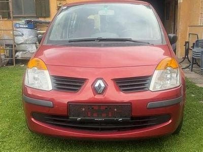 Gebraucht 2005 Renault Modus Van / Kleinbus | € 2.500