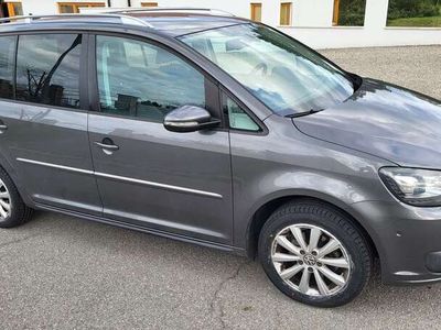 gebraucht VW Touran TouranComfortline 1,6 TDI DPF DSG Comfortline