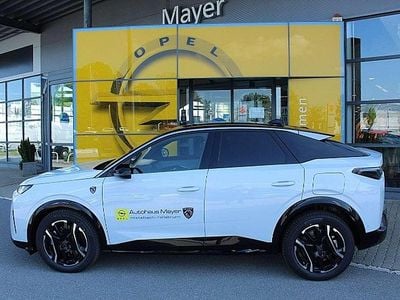 Weiß Gebraucht 2025 Peugeot e-3008 GT SUV | € 47.978 (Etwas zu teuer)