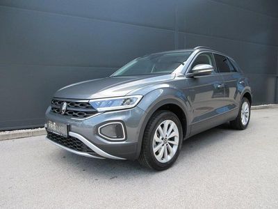Grau Gebraucht 2024 VW T-Roc SUV | € 31.990 (Fairer Preis)