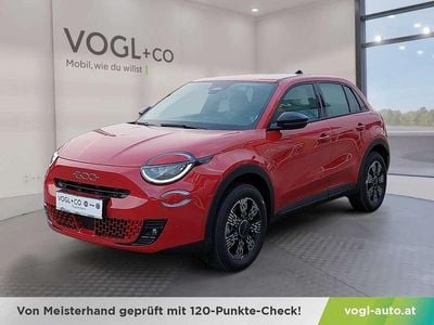 Neu Fiat 600 Icon 110 PS (80 kW) 2025 Rot Kleinwagen