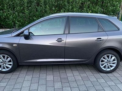 Grau Gebraucht 2014 Seat Ibiza ST Kombi | € 5.250 (Fairer Preis)