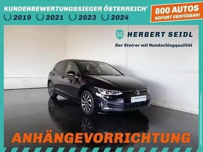 Gebraucht VW Golf VIII Active 150 PS (110 kW) 2022 Deepblackperleffekt Limousine