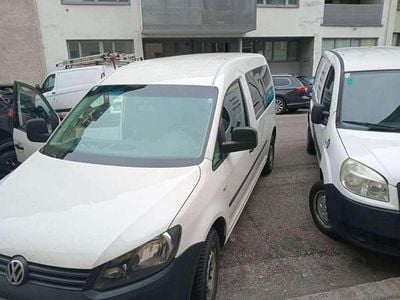 Weiß Gebraucht 2014 VW Caddy Van / Kleinbus | € 6.400 (Etwas zu teuer)