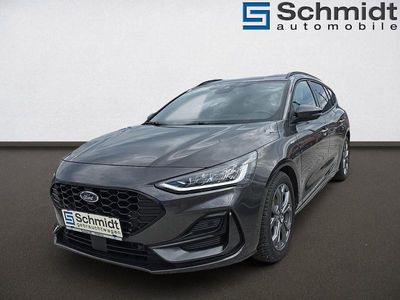 Grau Gebraucht 2024 Ford Focus ST-Line | € 25.790 (Etwas zu teuer)