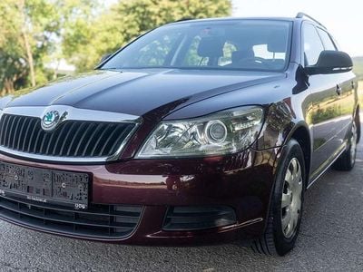 Gebraucht 2012 Skoda Octavia Active Kombi | € 6.190 (Fairer Preis)
