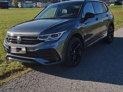 Grau Gebraucht 2023 VW Tiguan Allspace R-line SUV | € 37.600 (Guter Preis)