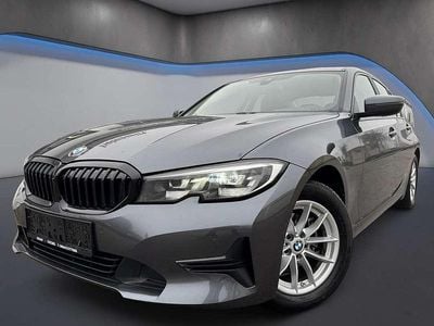 Grau Gebraucht 2021 BMW 316 Limousine | € 22.990 (Superpreis)