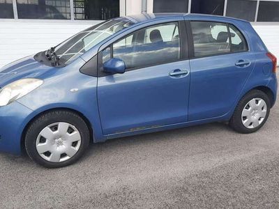 gebraucht Toyota Yaris 13 VVT-i Linea Luna