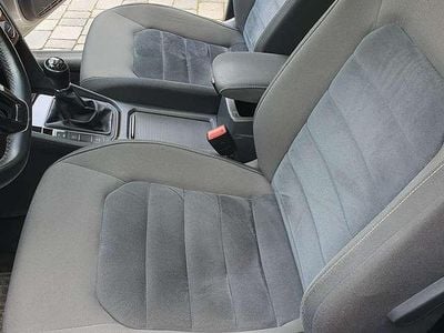 Gebraucht VW Golf VII Highline 110 PS (80 kW) 2014 Silber Limousine