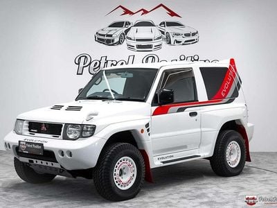 Weiß Gebraucht 1997 Mitsubishi Pajero Edition SUV | € 48.990