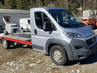 Gebraucht Fiat Ducato 160 PS (117 kW) 2019 Grau Van