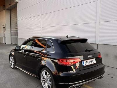 Schwarz Gebraucht 2014 Audi S3 Kombi | € 27.200