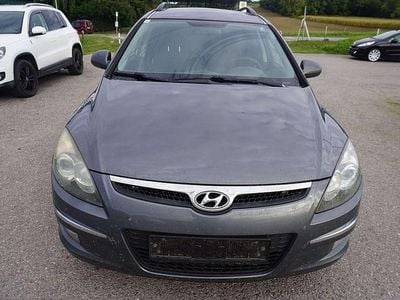 Grau Gebraucht 2009 Hyundai i30 Kombi | € 1.590 (Fairer Preis)