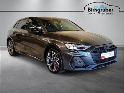 Mittelgrau metallicperleffekt Neu 2025 Audi A3 Sportback e-tron S-Line Kleinwagen | € 51.490
