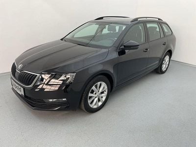 Schwarz metallicperleffektno Gebraucht 2021 Skoda Octavia Ambition Kombi | € 17.480 (Fairer Preis)