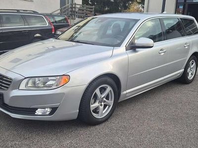 Gebraucht Volvo V70 Kinetic 136 PS (100 kW) 2013 Grau Kombi