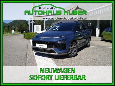 Vibrant blue pearl / schwarz Gebraucht 2023 Hyundai Bayon GO! SUV | € 26.490 (Teuer)