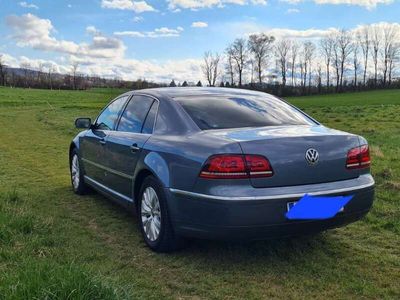 VW Phaeton