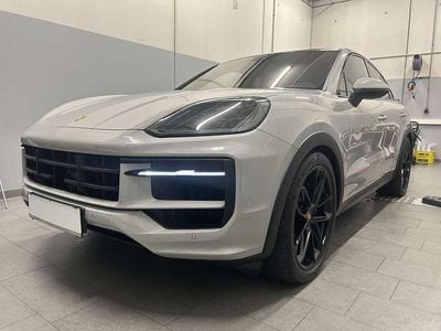 Grau Gebraucht 2024 Porsche Cayenne SUV | € 121.800
