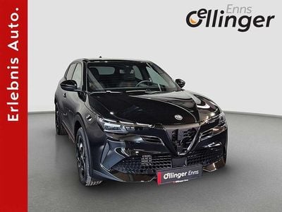 Neu Alfa Romeo GT Junior Edizione Speciale 146 PS (107 kW) 2025 Rot SUV