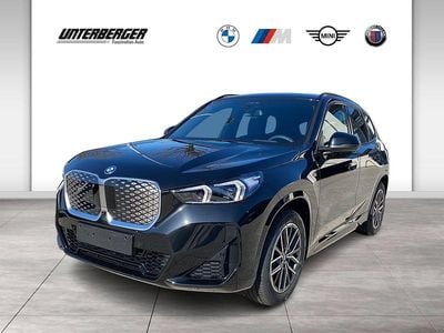Gebraucht BMW iX1 M Sport 230 kW (313 PS) 2025 Schwarz SUV