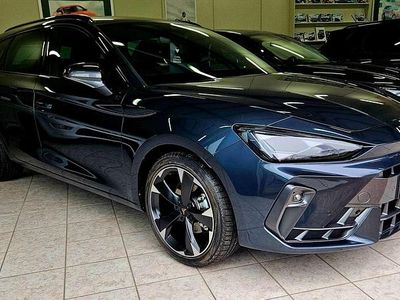 Neu Cupra Leon 150 PS (110 kW) 2025 Grau Kombi
