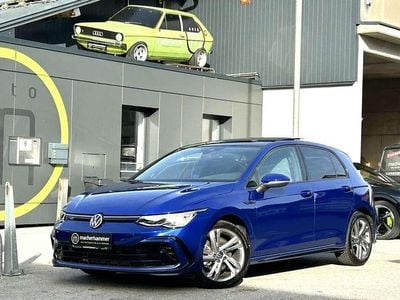 Blau Gebraucht 2024 VW Golf VIII R-line Limousine | € 28.900 (Fairer Preis)