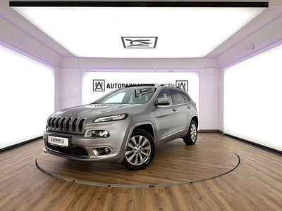 Grau Gebraucht 2016 Jeep Cherokee Overland SUV | € 11.999