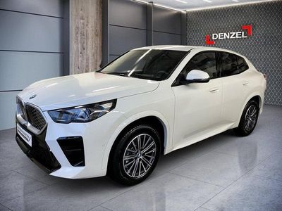 Gebraucht BMW iX2 Shadowline 150 kW (204 PS) 2025 Alpinweiß iii SUV