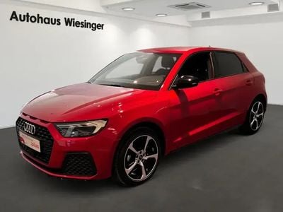 Mittelrot metallic Neu 2025 Audi A1 Sportback Kleinwagen | € 28.900 (Etwas zu teuer)