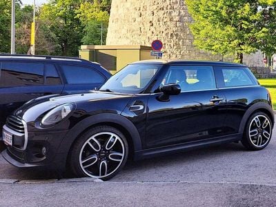 Schwarz Gebraucht 2020 Mini ONE Kleinwagen | € 13.890