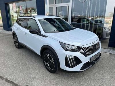 Weiß Gebraucht 2024 Peugeot 2008 Allure SUV | € 18.979 (Guter Preis)