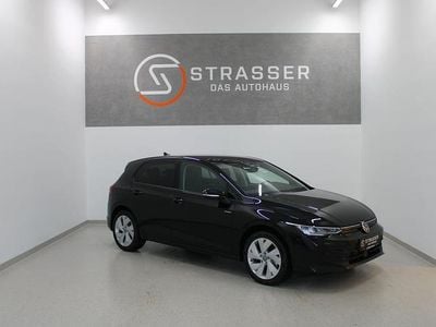 Neu VW Golf VIII 115 PS (84 kW) 2026 Schwarz  metallic