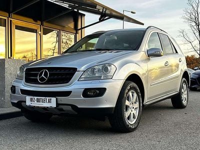 Grau Gebraucht 2008 Mercedes ML280 SUV | € 13.900 (Etwas zu teuer)