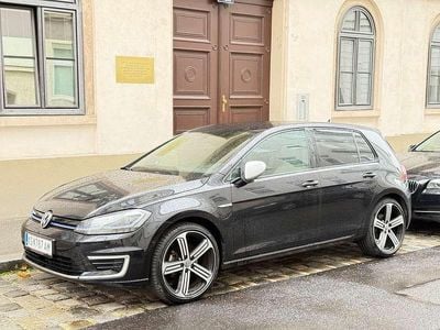 Schwarz Gebraucht 2017 VW e-Golf Kleinwagen | € 14.900 (Etwas zu teuer)