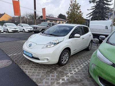 Gebraucht Nissan Leaf Tekna 80 kW (109 PS) 2016 Weiß Kleinwagen