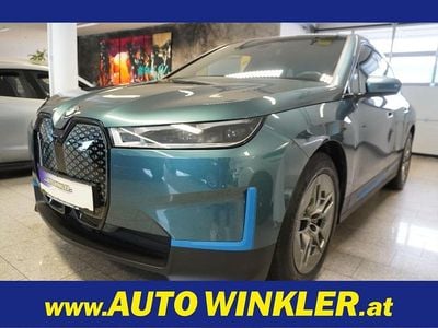 Blau Gebraucht 2022 BMW iX SUV | € 38.760