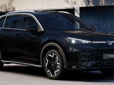 Neu 2025 VW T-Roc R-line SUV | € 38.571 (Fairer Preis)