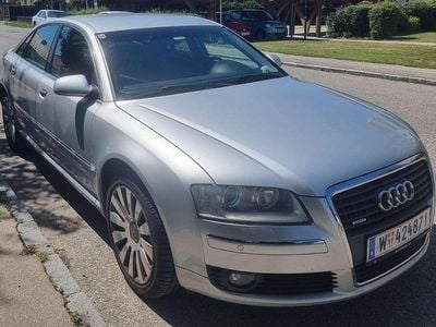 Silber Gebraucht 2007 Audi A8 Limousine | € 4.799