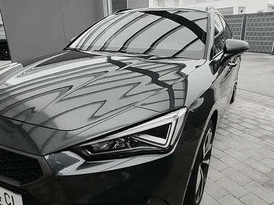 Grau Gebraucht 2020 Seat Leon ST FR Kombi | € 18.990