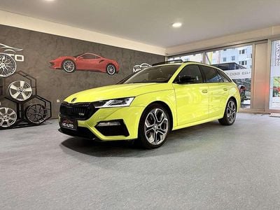 Grün Gebraucht 2022 Skoda Octavia RS Kombi | € 39.990 (Teuer)