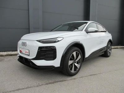 Gebraucht Audi Q6 Sportback e-tron 100 kW (136 PS) 2025 Weiss  metallic SUV